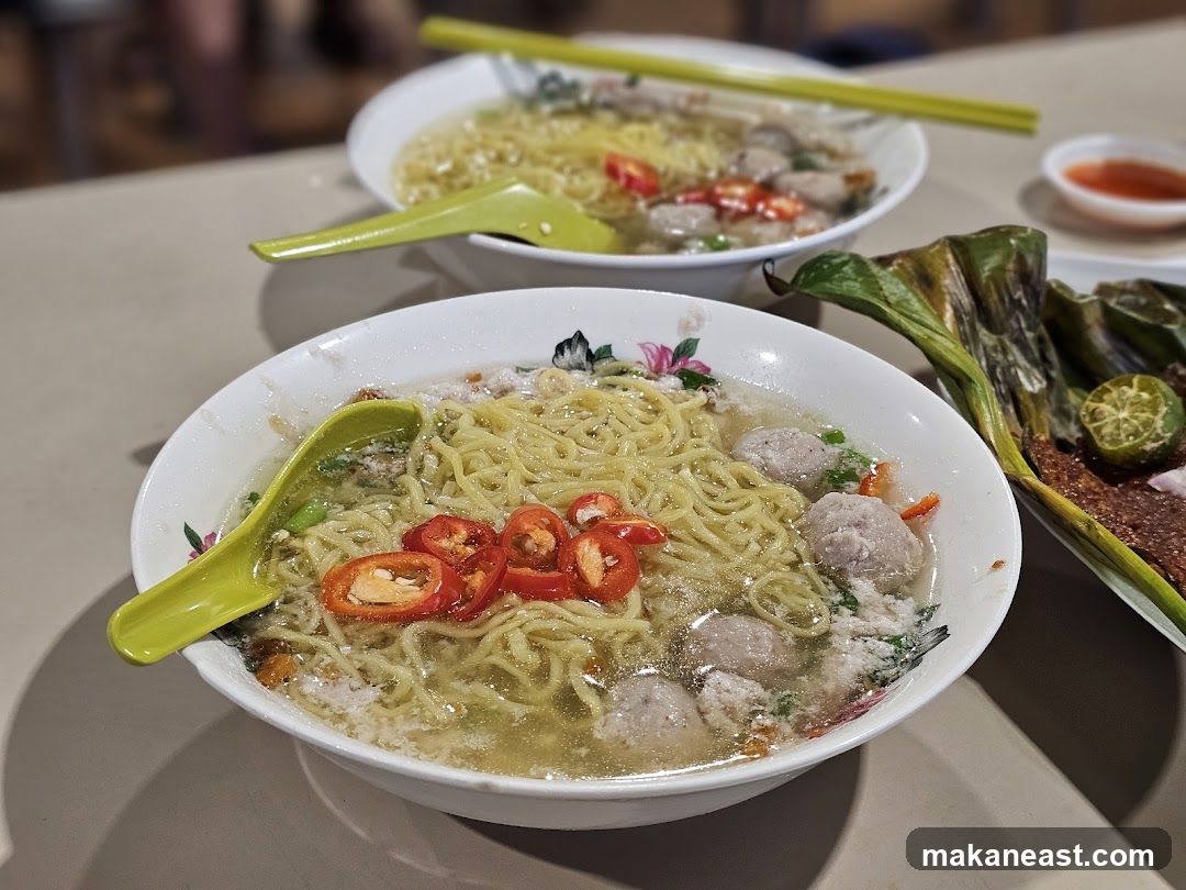 Noodle Soup with Meatballs