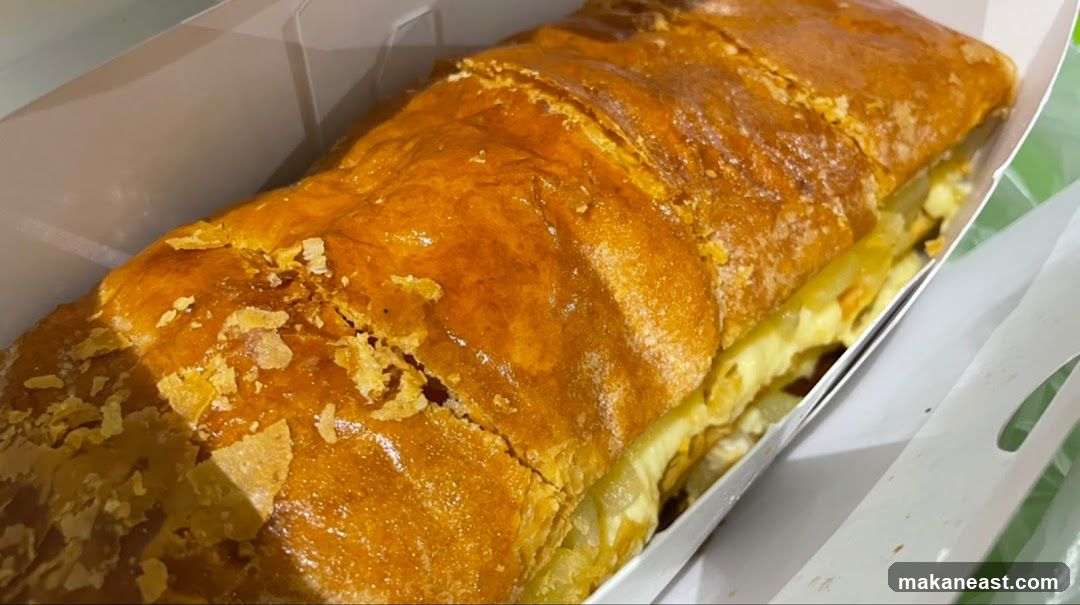 Ritz Apple Strudel - Bedok Mall