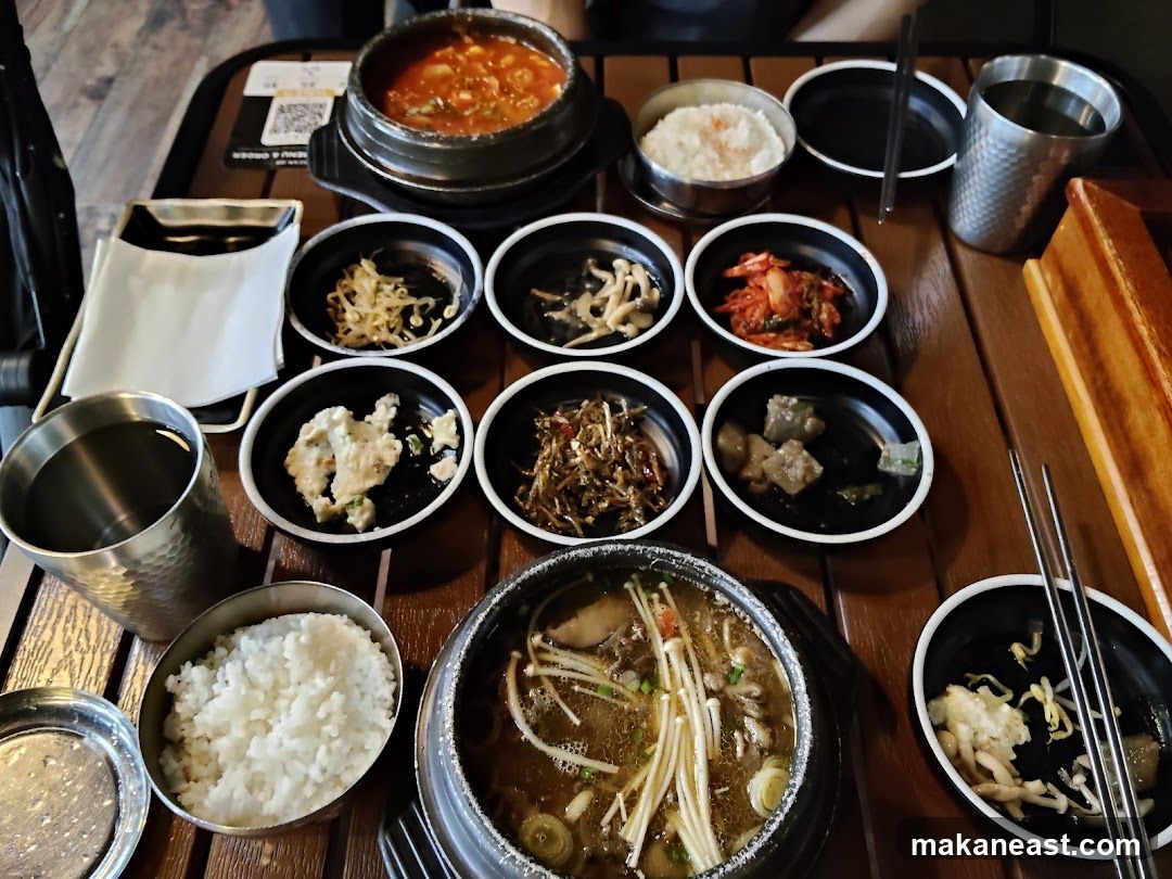 Dalcomhan Bam Korean Restaurant East Village