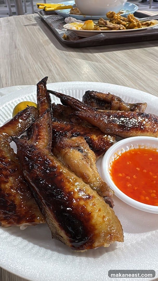 Grilled Chicken Wings with Dipping Sauce