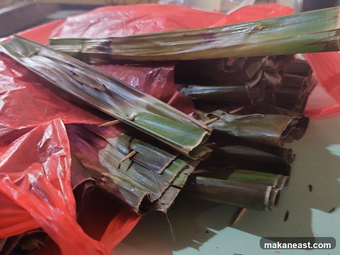 Food wrapped in leaves