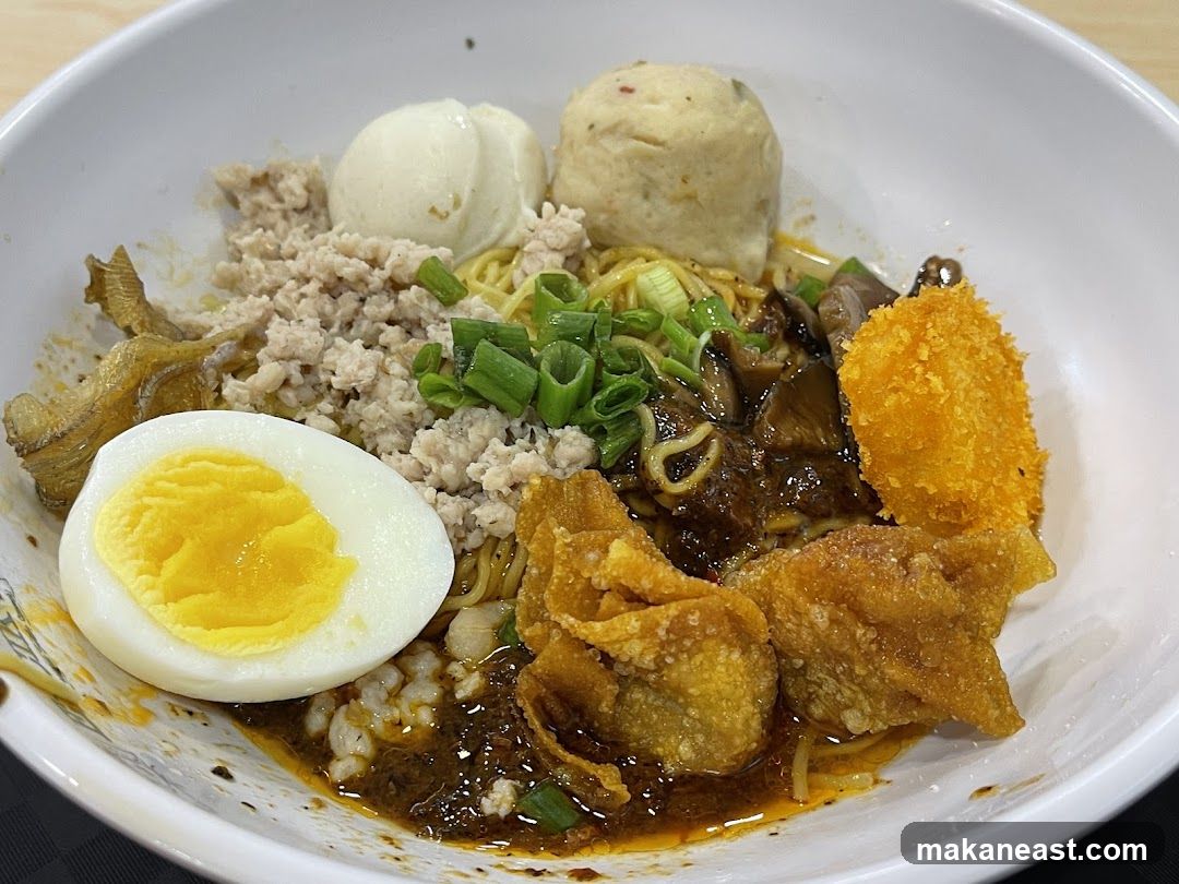 Noodle Bowl with Egg and Meat