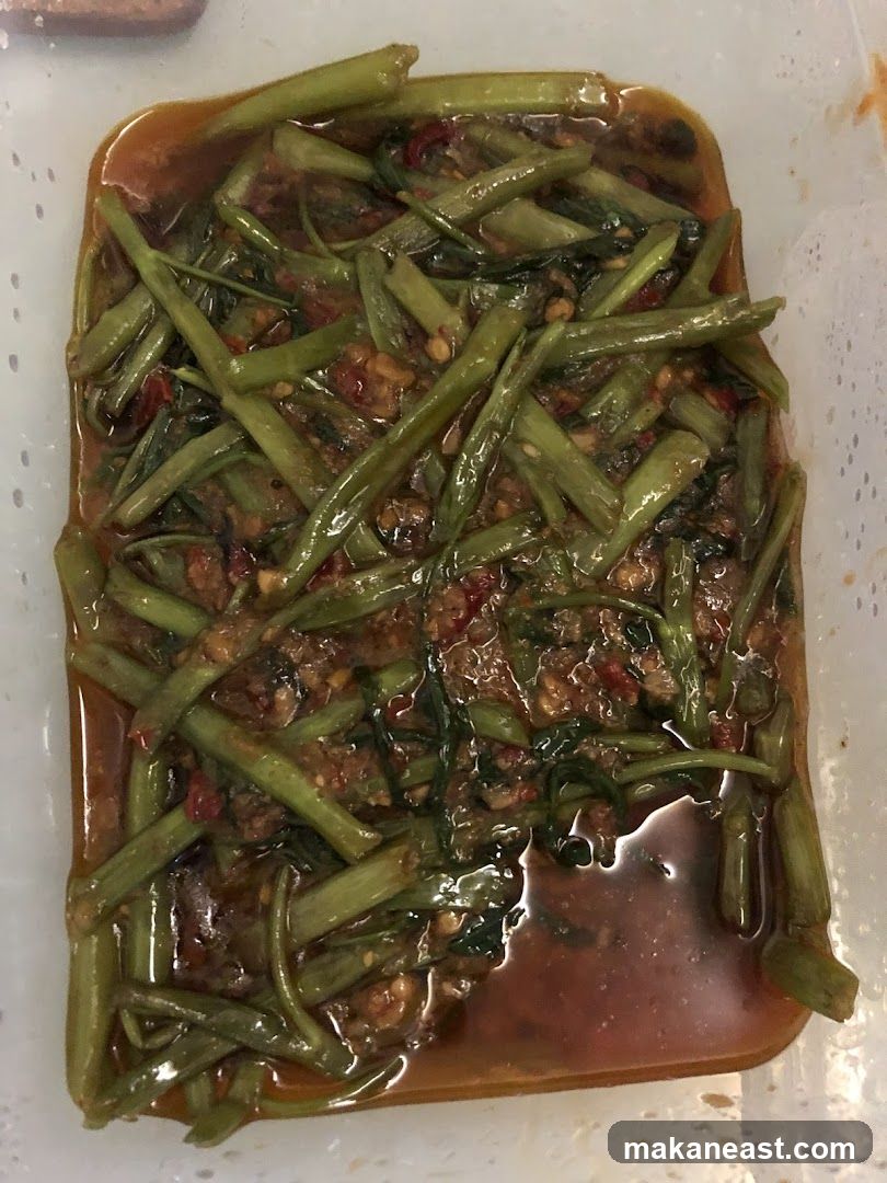 Stir-fried Water Spinach