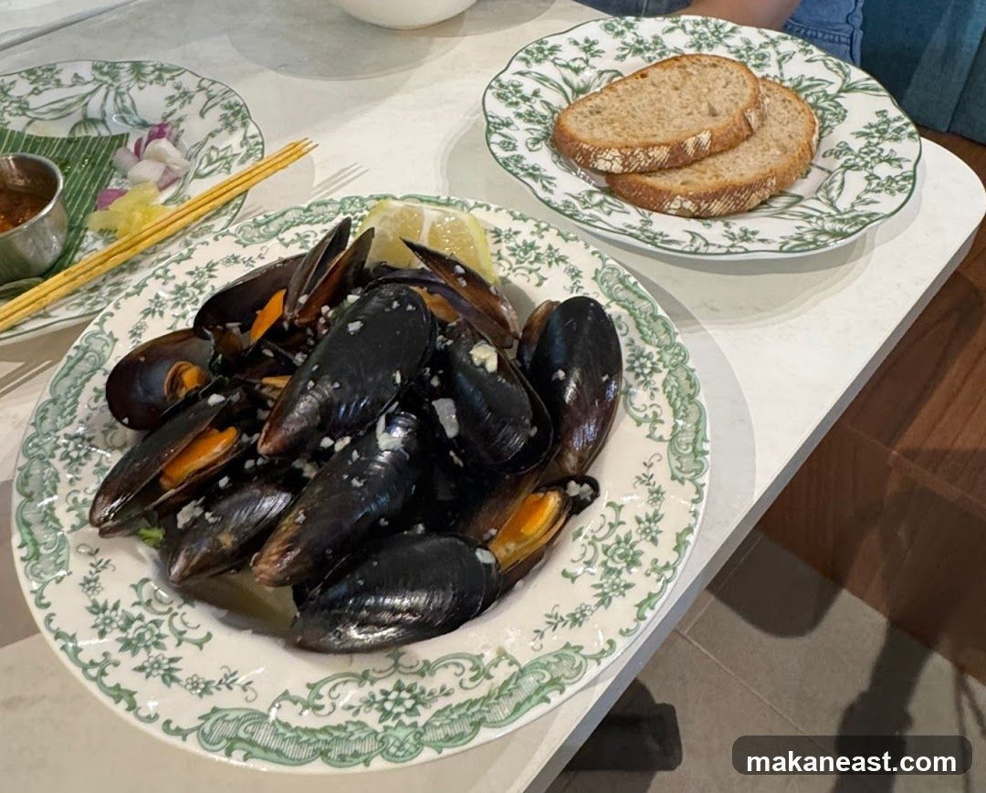 Mussels and Bread