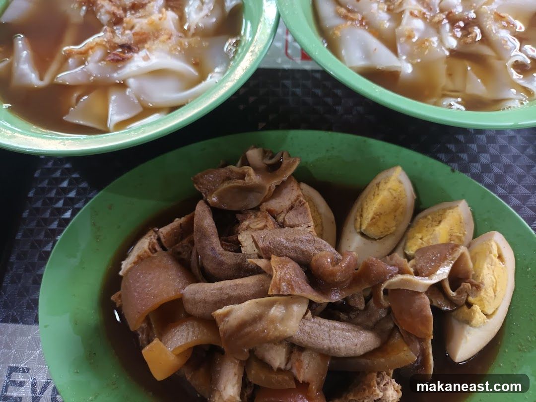 Braised Pork and Eggs with Noodles