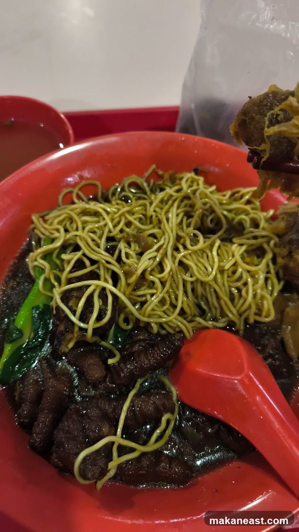 Noodles with Meat and Greens