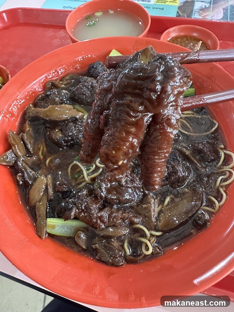 Braised Chicken Feet Noodles