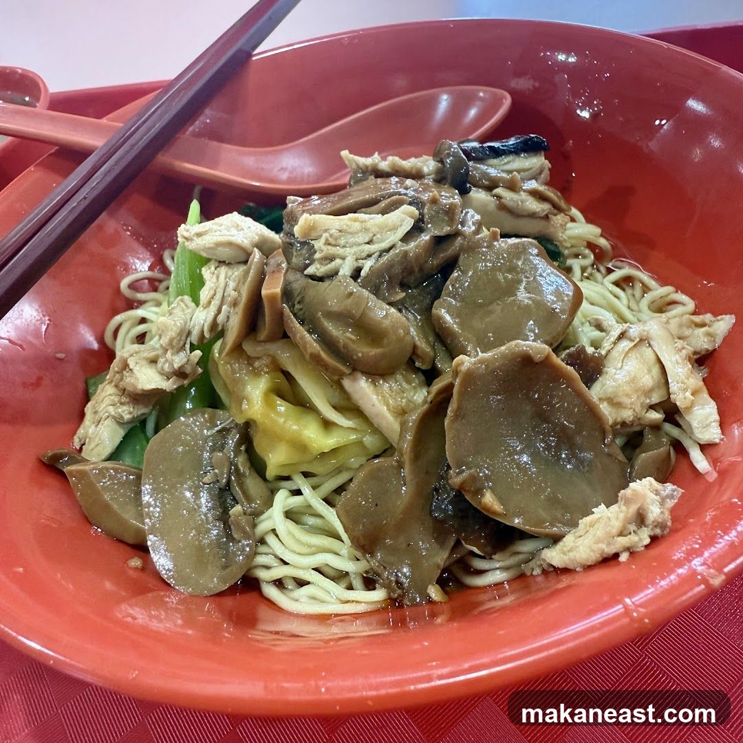 Noodles with Mushrooms and Chicken