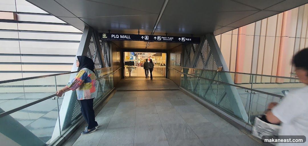 Mall Entrance Signage