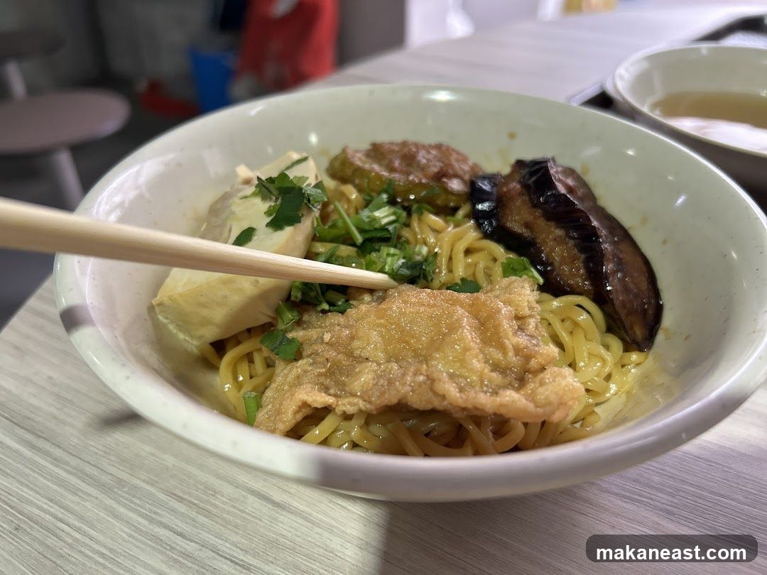 Noodles with Toppings