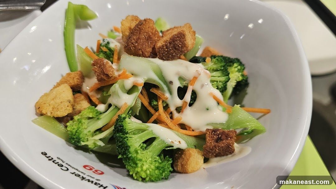 Broccoli Salad with Croutons