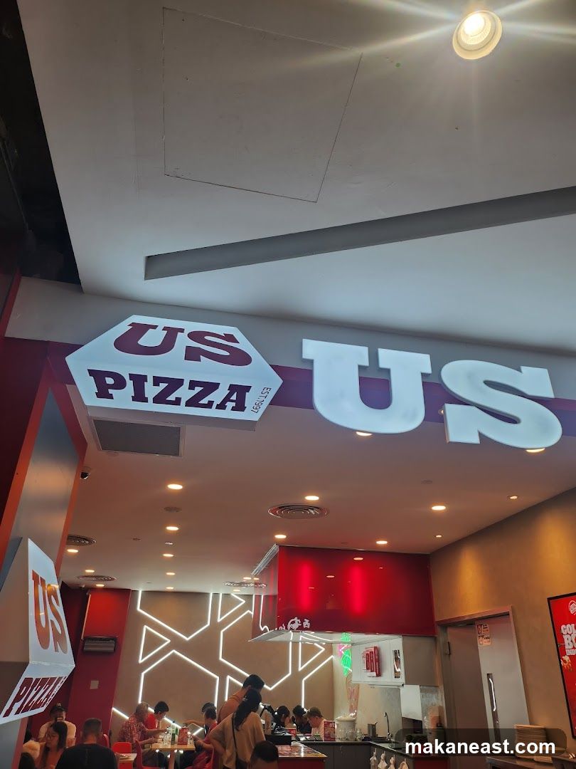 US Pizza Interior