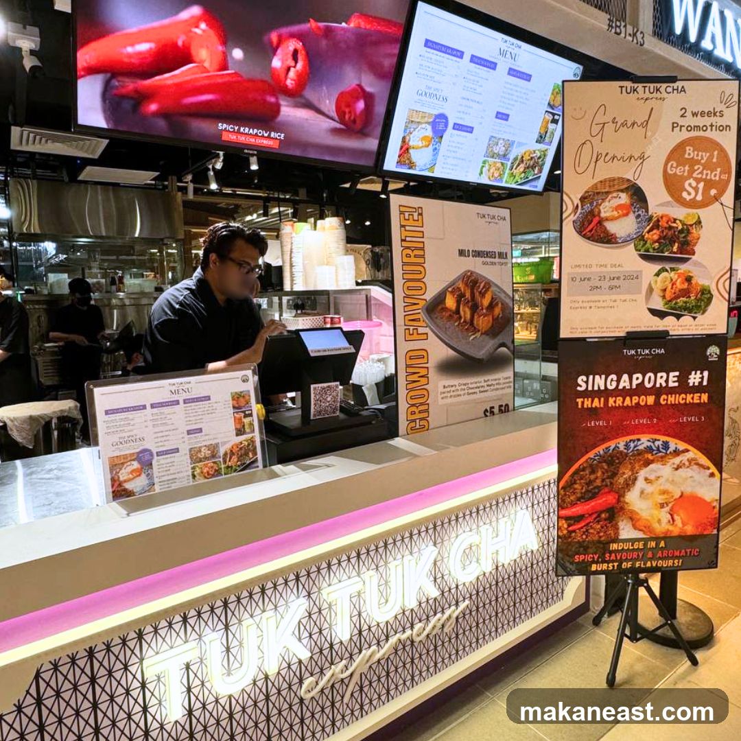 Tuk Tuk Cha Food Stall