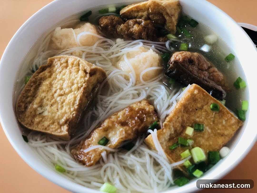 Noodle Soup with Tofu and Fish Cakes