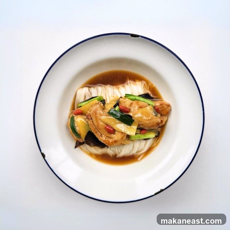 Noodles with Chicken and Vegetables