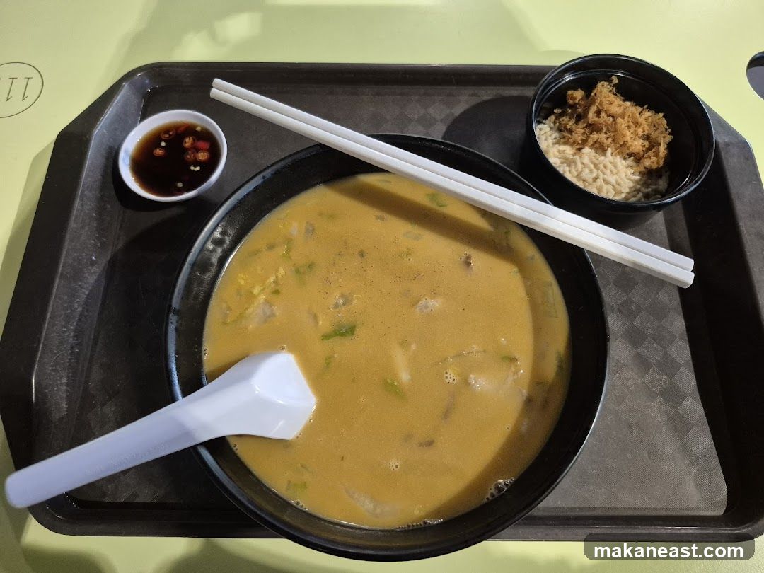 Noodle Soup with Rice and Dipping Sauce
