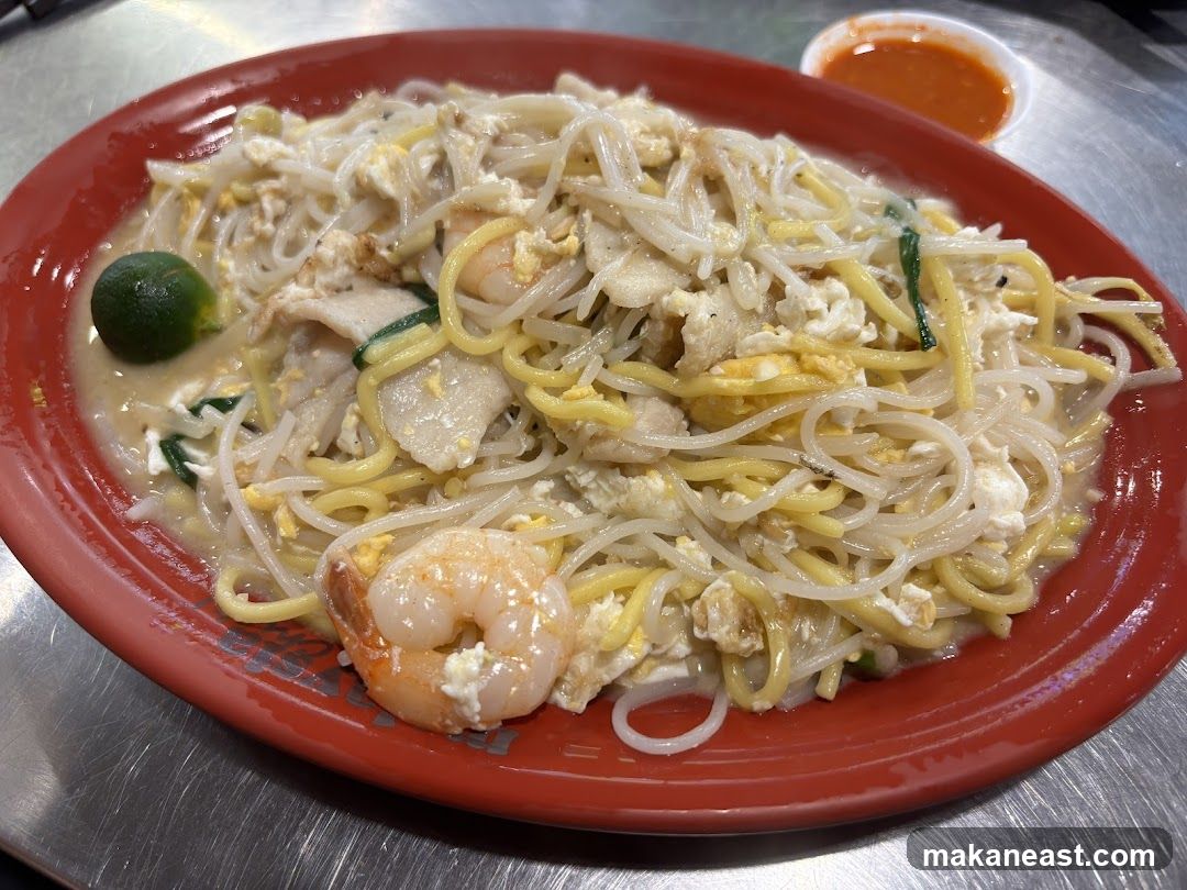Noodles with Shrimp and Egg
