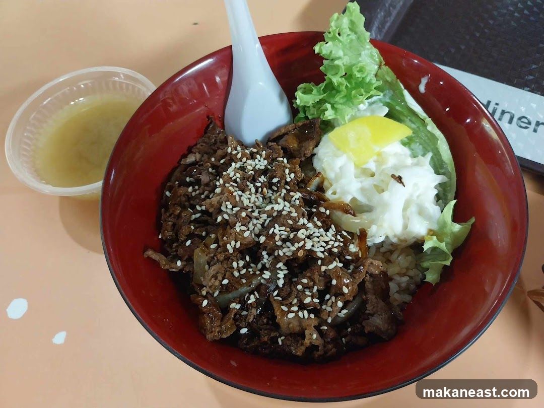 Beef Bowl with Side Soup