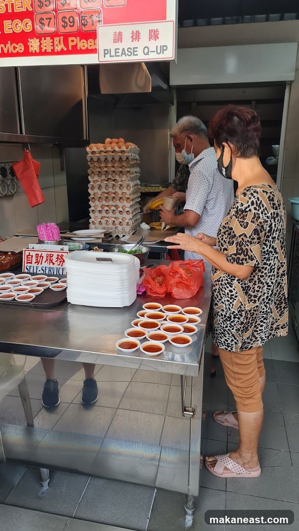 Food Stall with Self-Service Sauce Station
