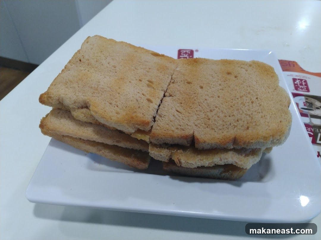 Toast with filling