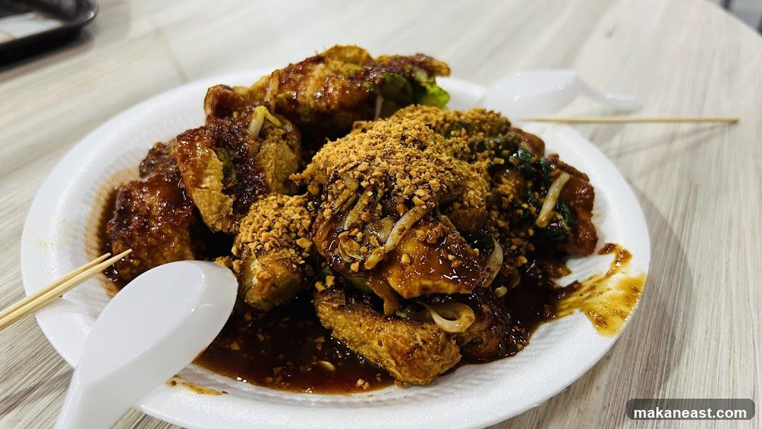 Fried Tofu Dish with Sauce and Peanuts