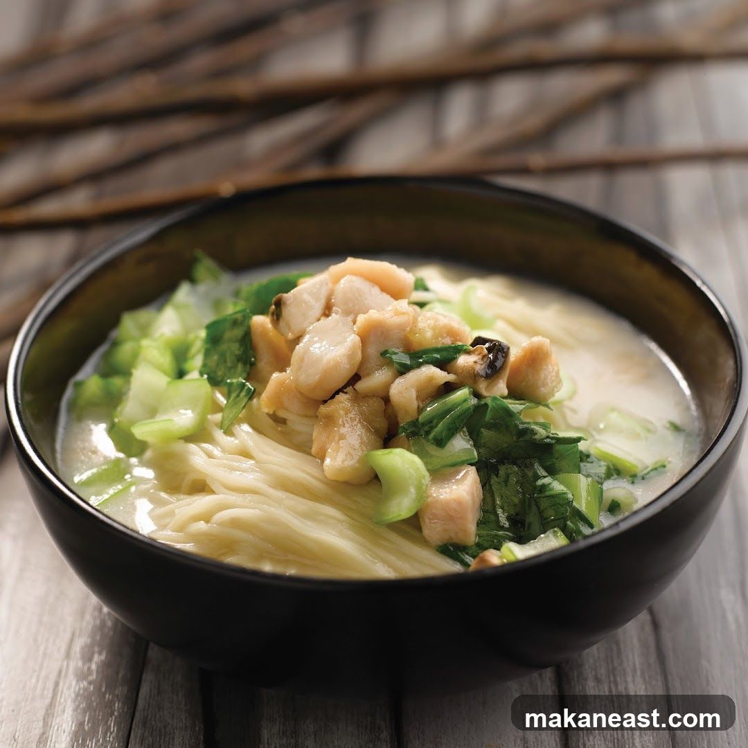 Noodle Soup with Seafood and Vegetables