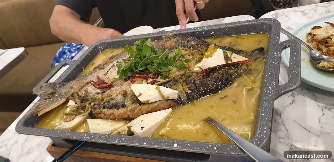 Fish dish with tofu and vegetables