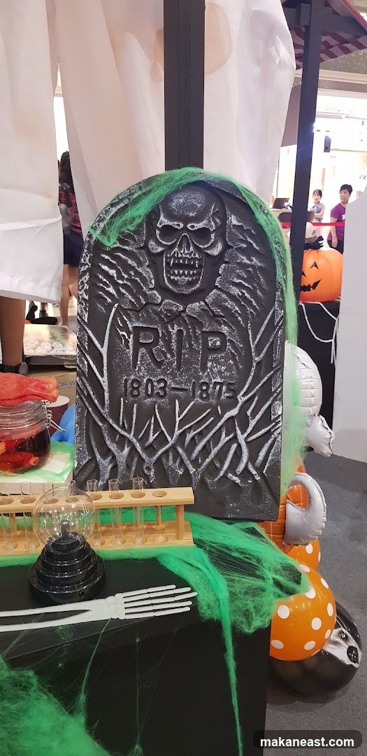 Halloween Tombstone Decoration