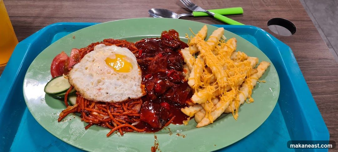 Noodles with Fried Egg and Fries