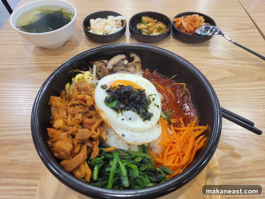 Bibimbap with Side Dishes