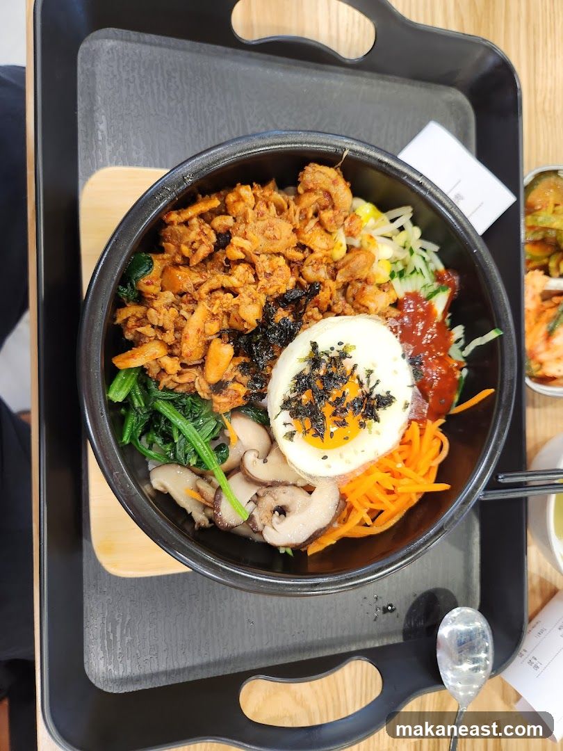 Bibimbap with Egg and Meat