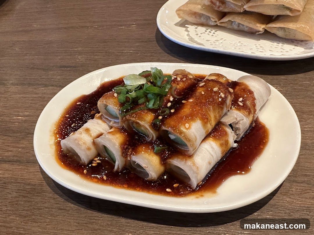 Rolled Appetizer with Sauce