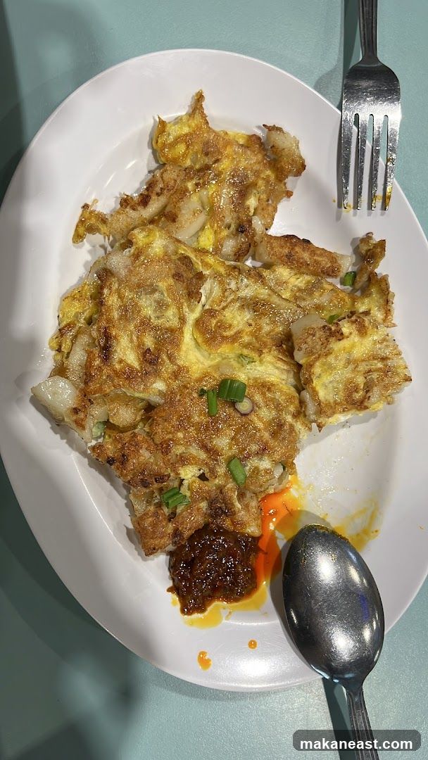 Fried Radish Cake with Chili Sauce