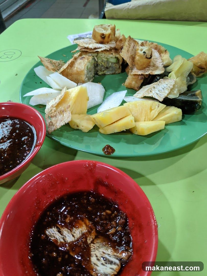 Fried snacks with dipping sauce