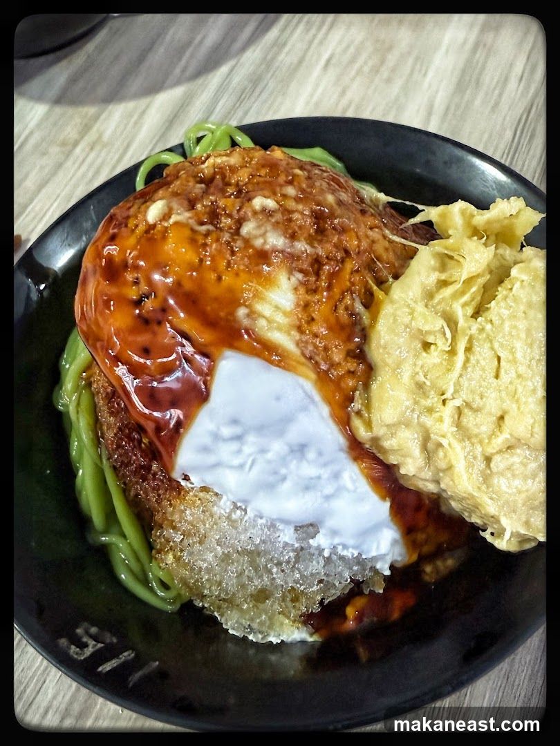 Dessert with Noodles and Egg