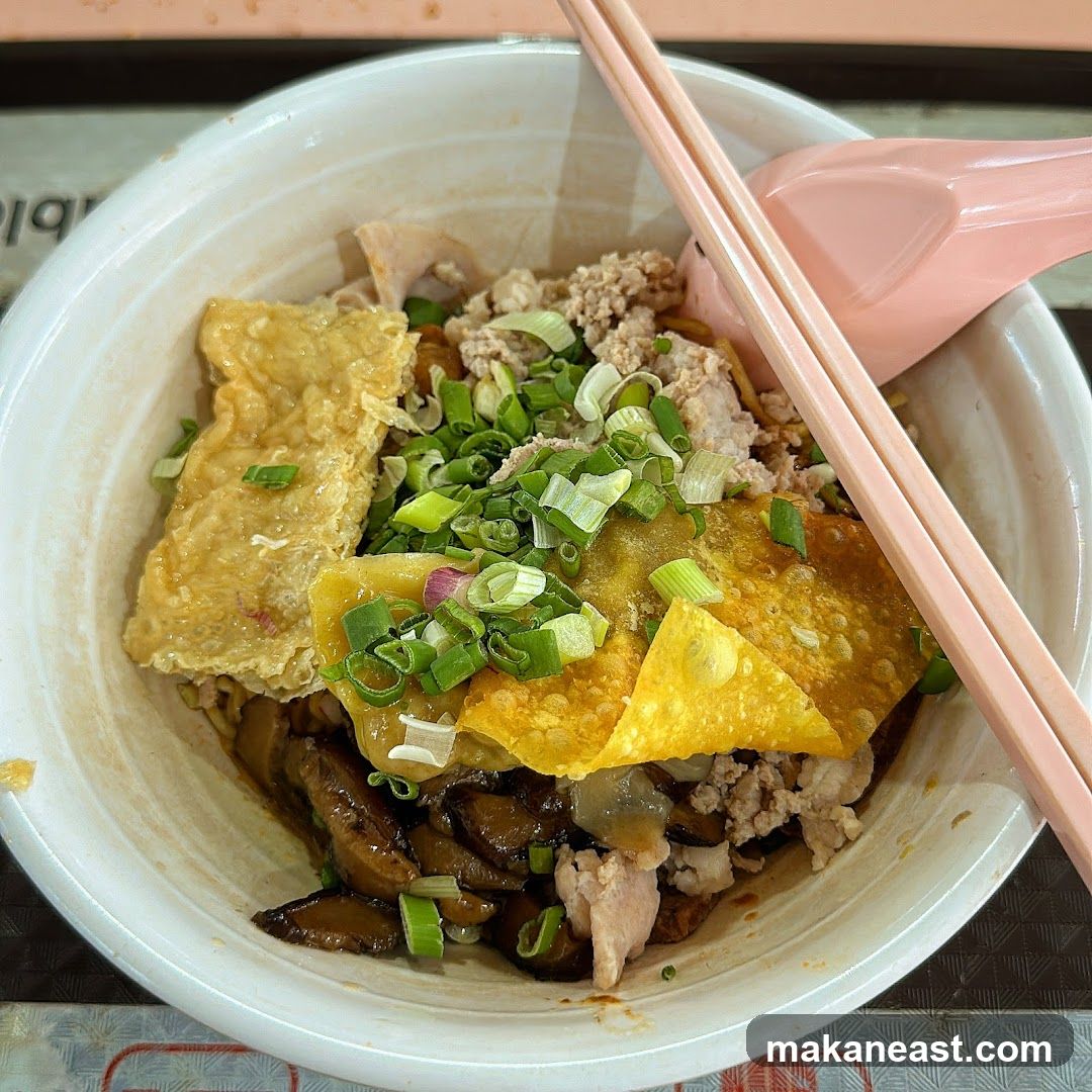 Noodles with Toppings