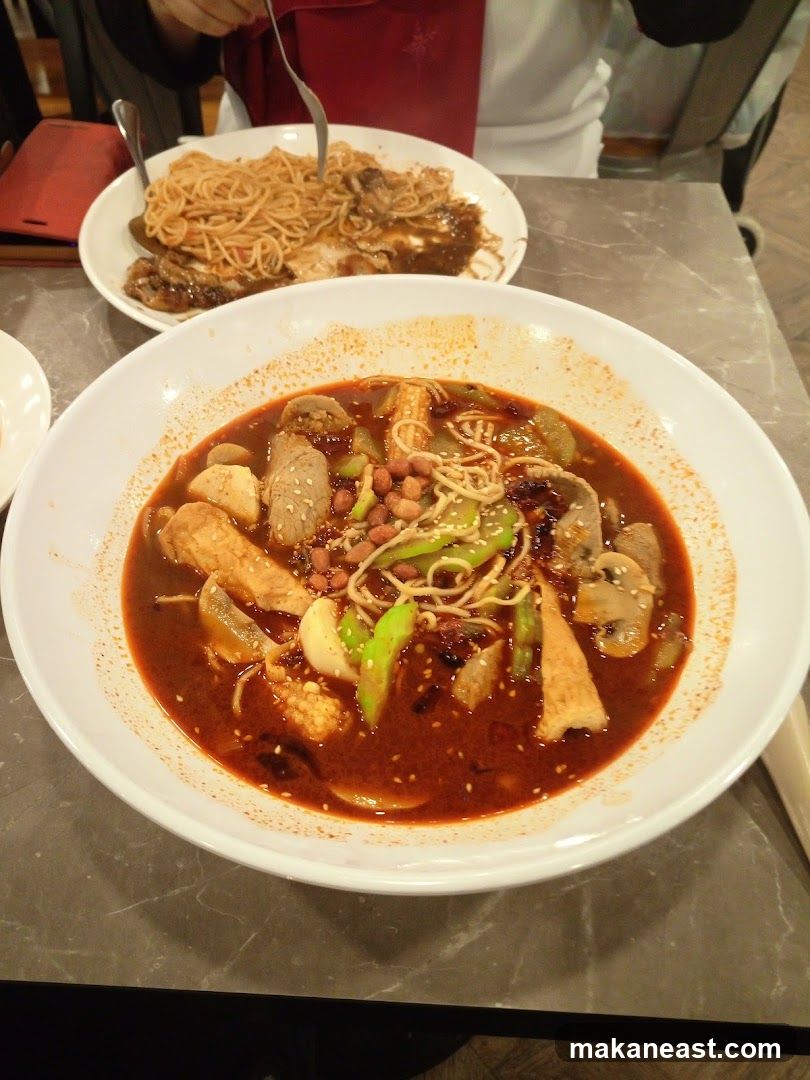 Spicy Noodle Soup and Noodles