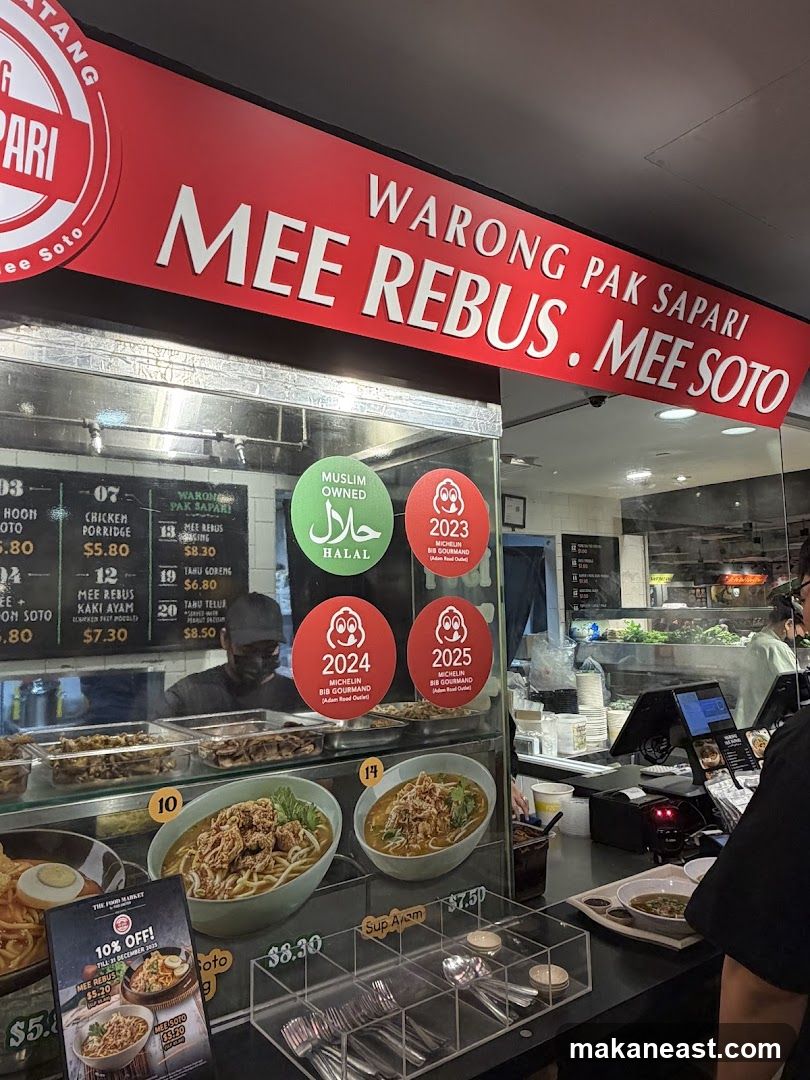 WARONG PAK SAPARI MEE REBUS. MEE SOTO