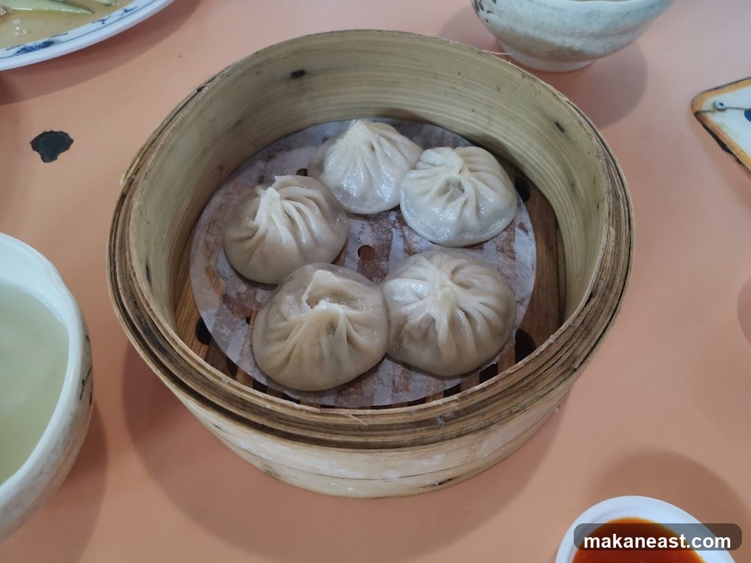 Steamed Dumplings in a Bamboo Steamer