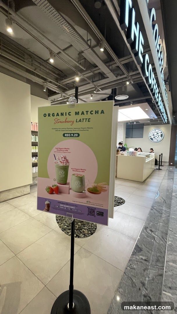 Organic Matcha Strawberry Latte