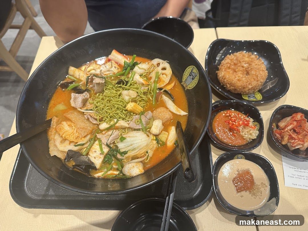 Spicy Noodle Soup with Sides