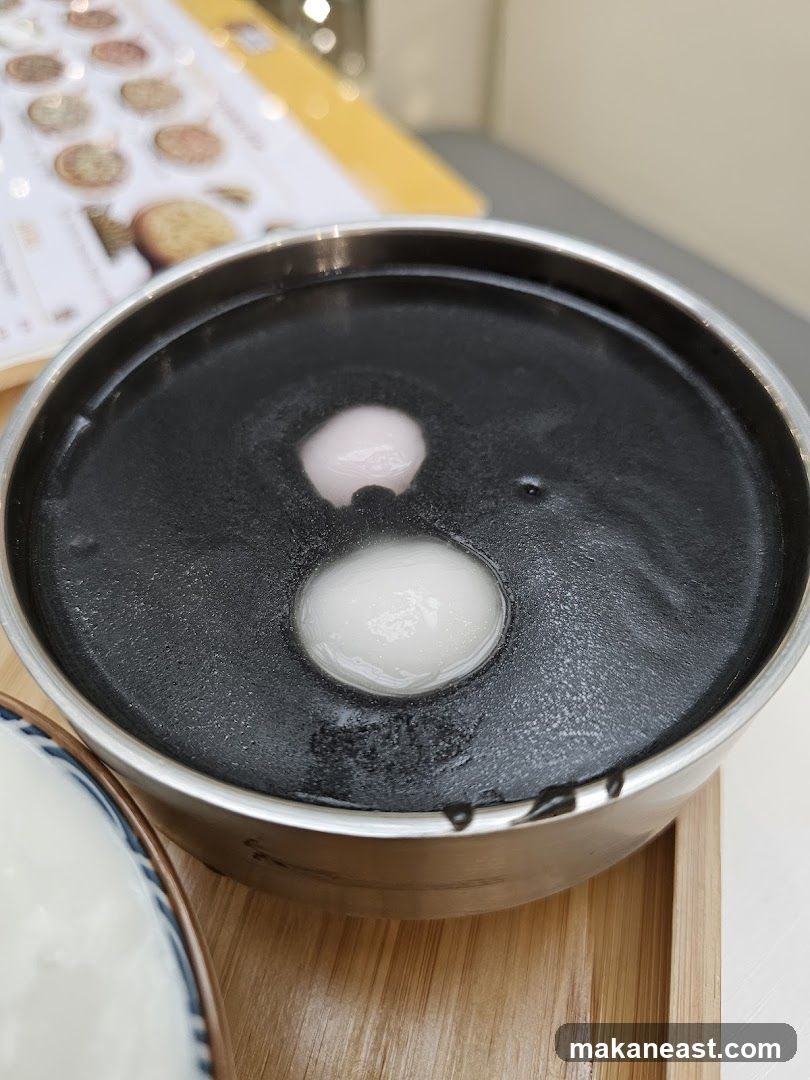 Black Sesame Soup with Mochi