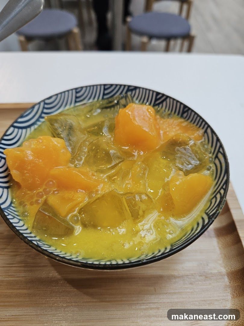 Mango dessert