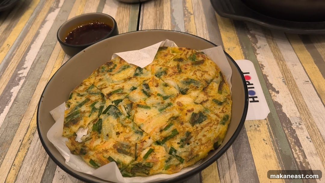 Korean Pancake with Dipping Sauce