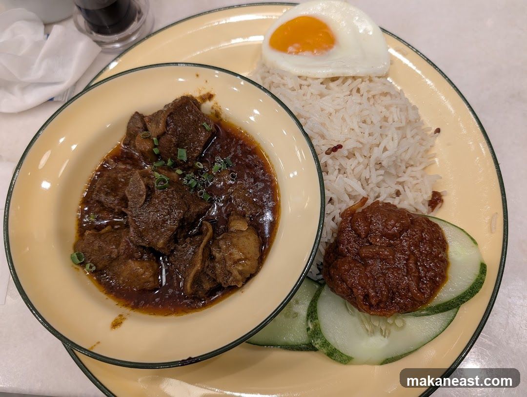 Nasi Lemak with Beef Rendang