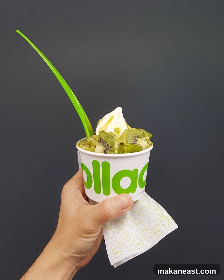 Frozen Yogurt with Kiwi