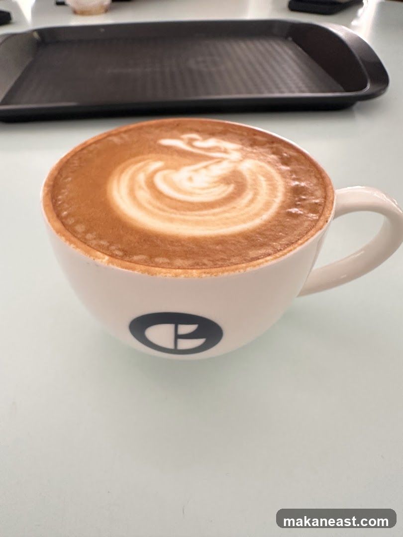 Latte with Swan Art