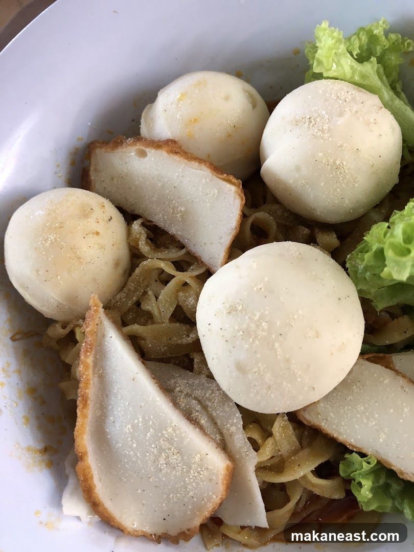 Noodles with Fish Balls and Fish Cakes