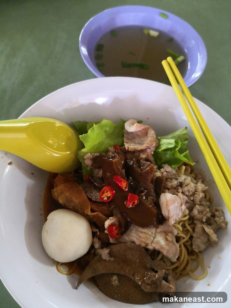 Noodles with Toppings