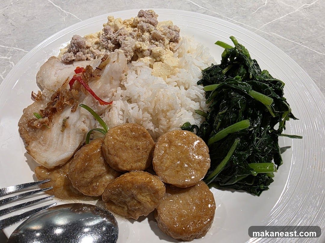 Steamed Fish with Rice and Vegetables